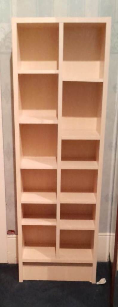 Storage shelf - Immaculate Condition  
