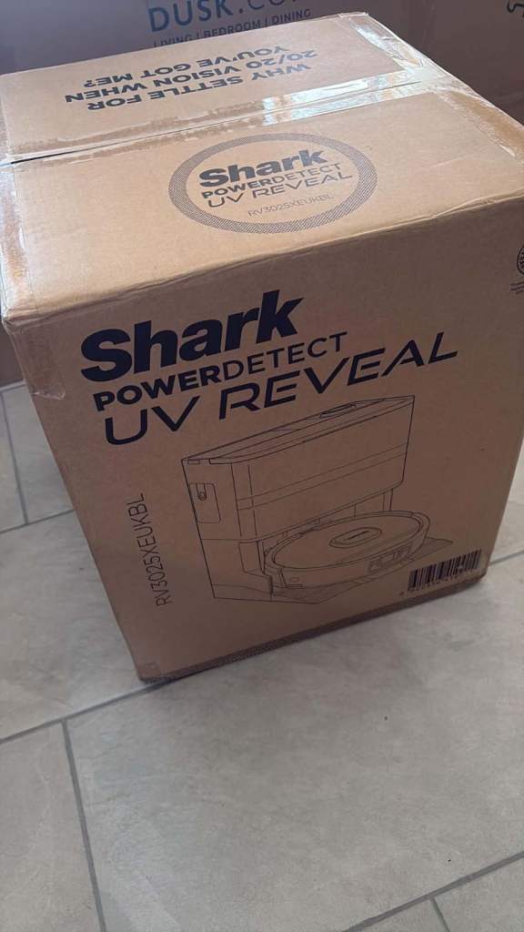 Shark PowerDetect Luxe UV Reveal 2-in-1 Vac & Mop Robot Vacuum – Deep Harbour Brand new in box