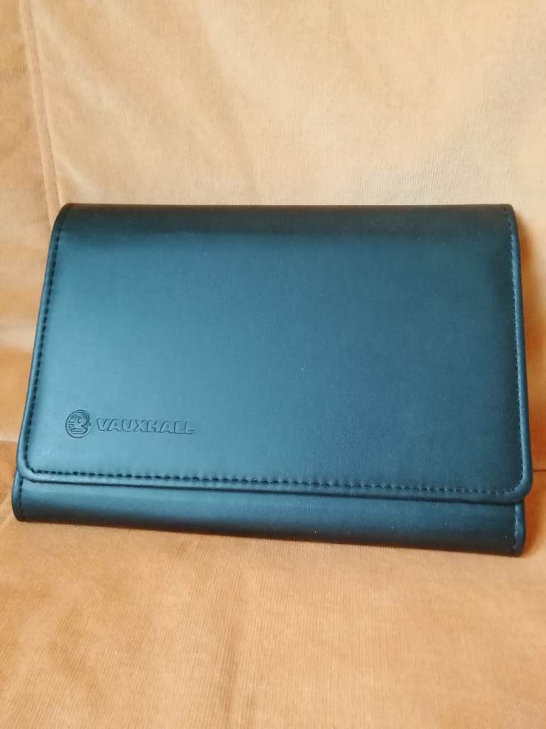 Astra MK5 Owner's manual book, with Audio manual and service booklet 