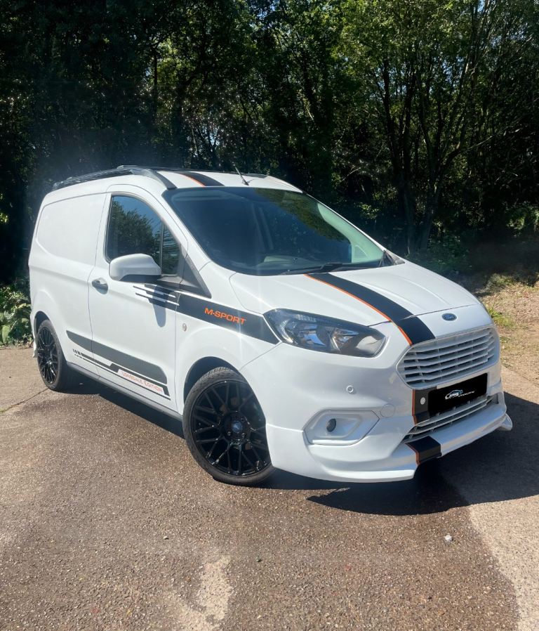 FORD TRANSIT COURIER VAN 2021 1.0. FULL HISTORY. NEW CAMBELT