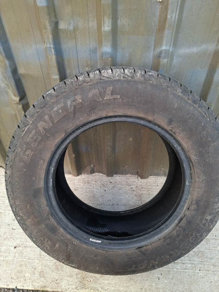 255/65 R 17 Tyre