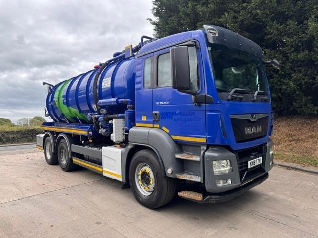 2018 18 MAN TGS 26.360 E6 6x4 Whale Stainless steel 3000GLN vacuum tanker