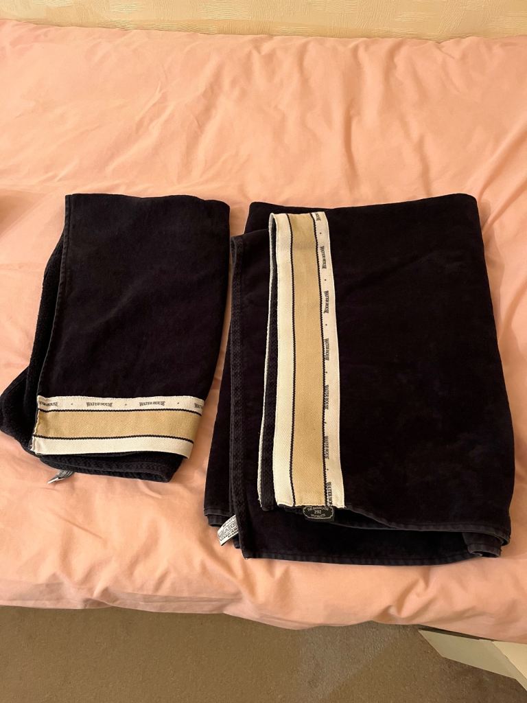 BLACK WATER HOUSE SET OF TWO TOWELS - HAND AND BATH SIZE