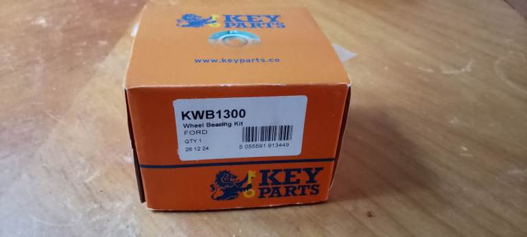 FORD FOCUS ,C MAX 2010 ON FRONT WHEEL BEARING