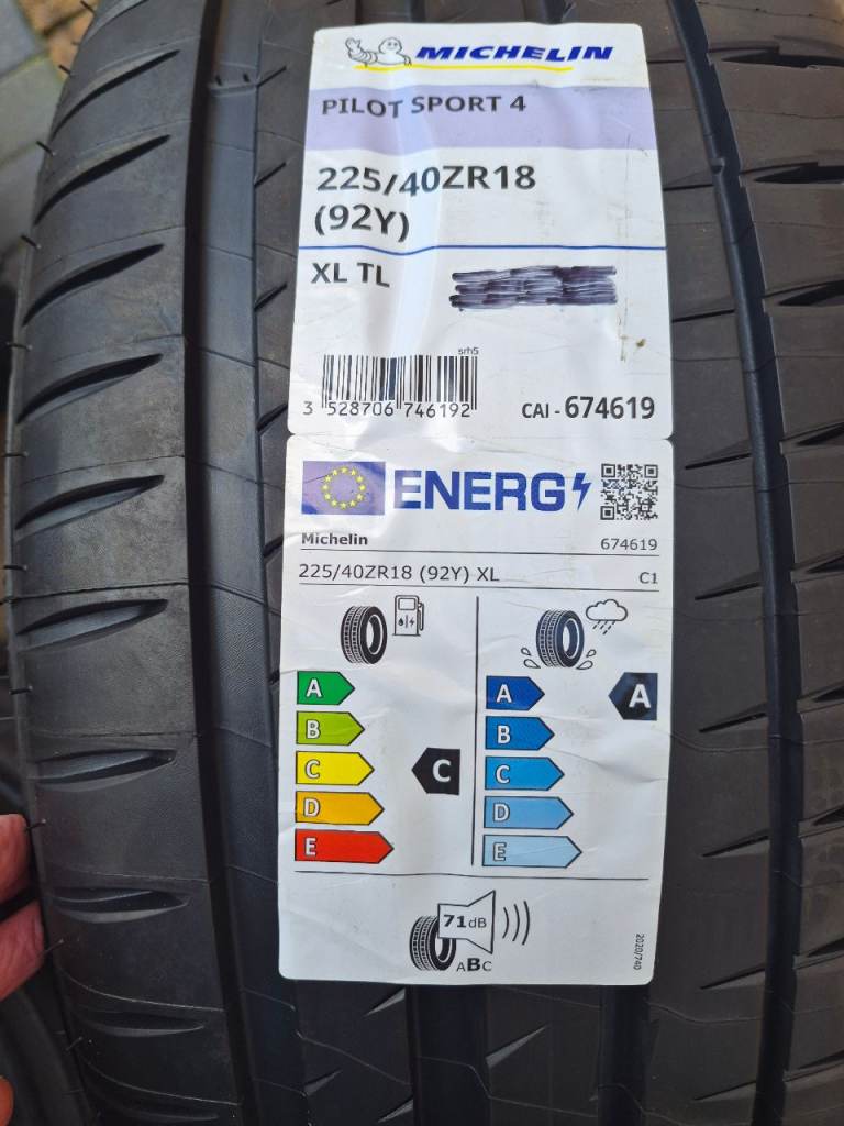 Michelin 225/40/18 tyre