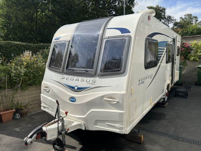 2013 Bailey Pegasus GT65 Ancona — 6 Berth Family Touring Caravan with Motor Mover.