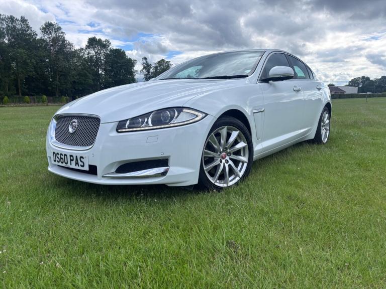 2014 Jaguar XF 2.2 PREMIUM LUXURY 4dr Auto  SALOON Diesel Automatic
