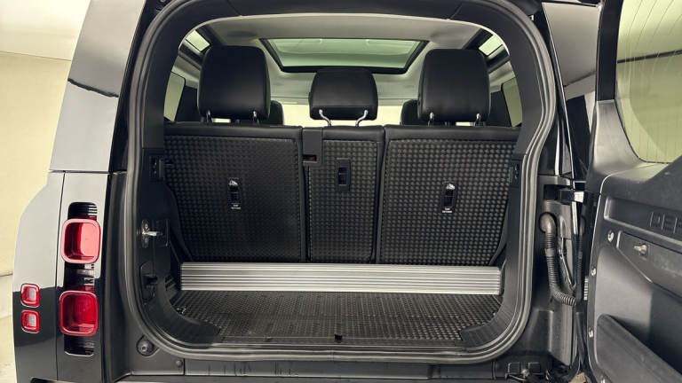 2022 Land Rover Defender 90 3.0 P400 MHEV XS Edition SUV 3dr Petrol Auto 4WD Euro 6 (s/s) (400 ps...