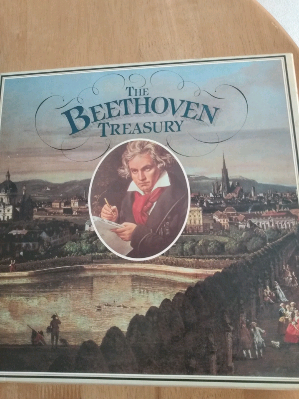 The Beethoven Treasury 10 vinyl record box set. Mint condition 