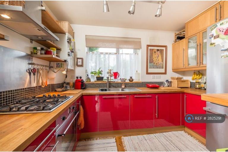 2 bedroom flat in Banbury Road, Oxford, OX2 (2 bed) (#2825291)