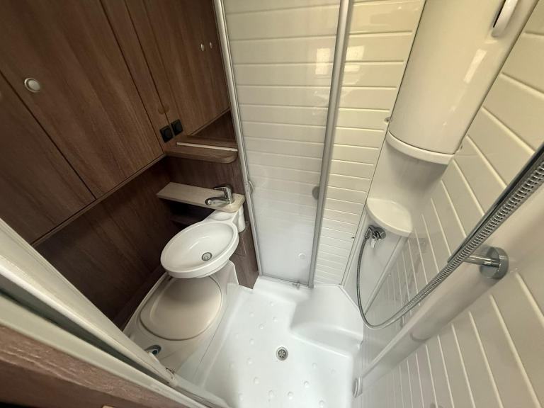 2015 Fiat DUCATO BURSTNER IXEO IT 586 4 BERTH AUTOMATIC MOTORHOME UNDER 6M