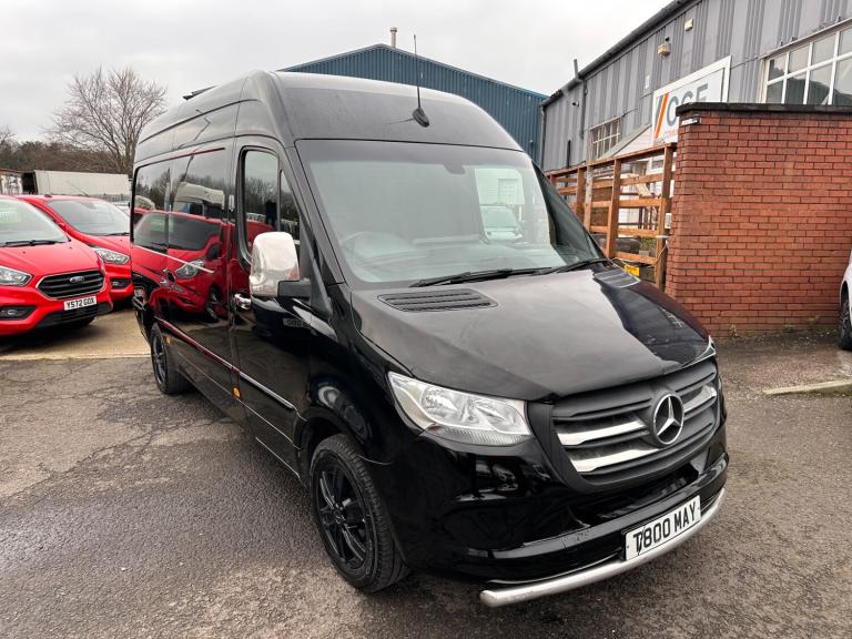 2021 Mercedes-Benz Sprinter 2.0 317 CDI Progressive G-Tronic RWD L2 170ps BLACK