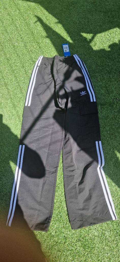 Ladys Adidas cargo pants