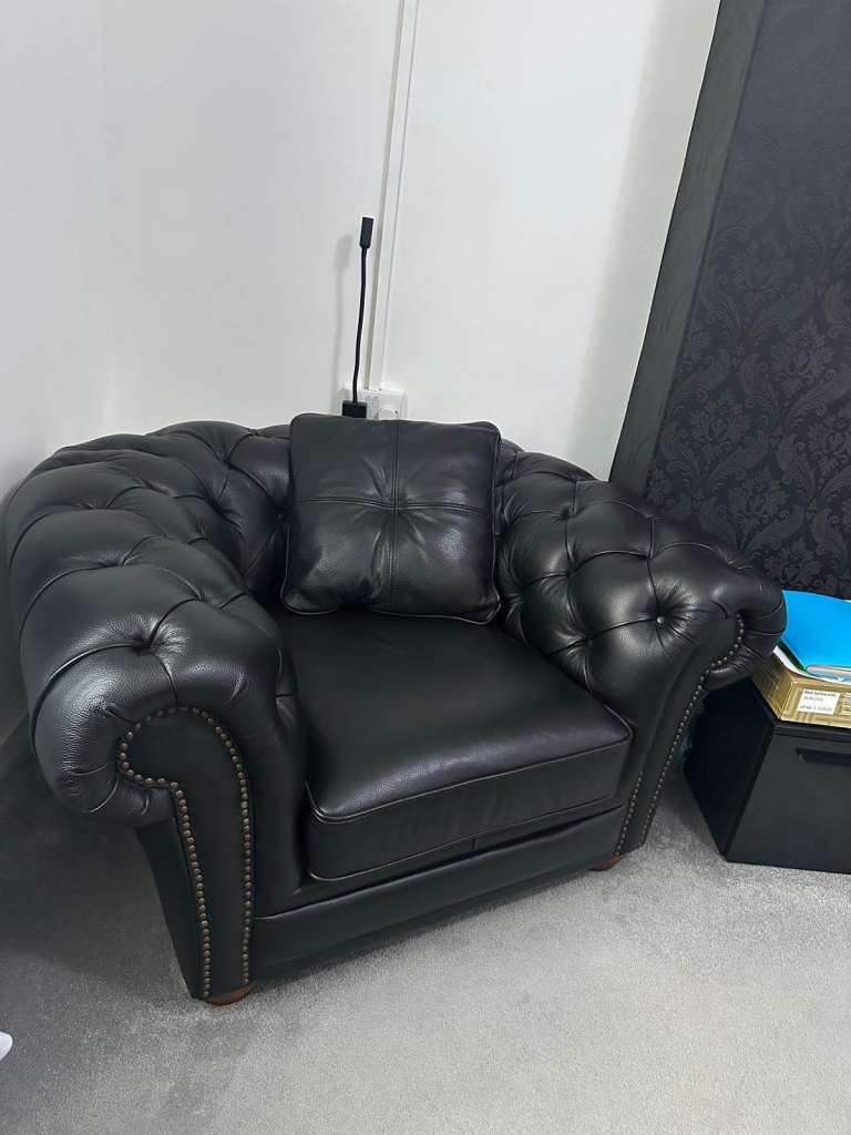 image for Single chesterfield leather armchair 