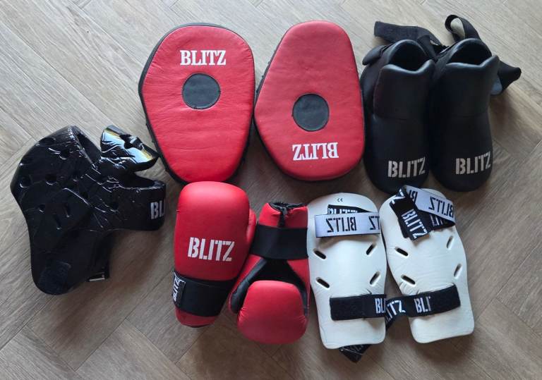Child's kick boxing kit