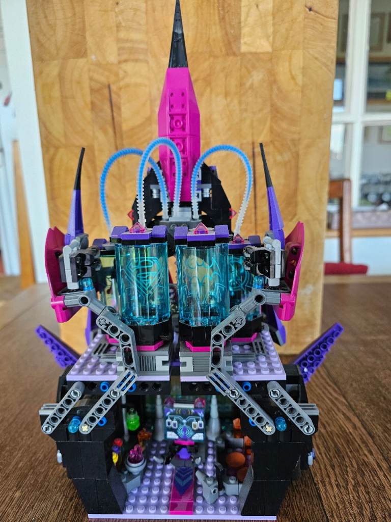 Lego DC Super Hero Girls Eclipso Dark Palace (set 41239)   Near Bristol