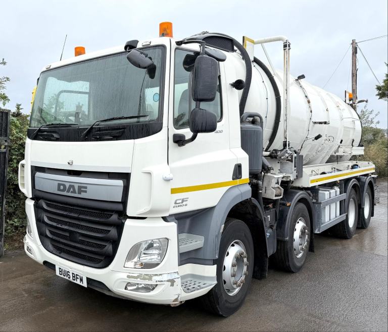 2016 DAF CF85.400 8X4 WHALE VACUUM TANKER JETTER 8000L CAPACITY 32TON A/C EURO-6