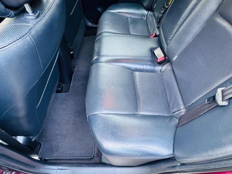 2012 Toyota Avensis 2.0 D-4D T Spirit 4dr SALOON Diesel Manual