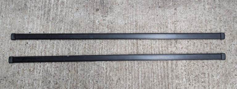 Thule Square Roof Bars (2 bars) 108cm