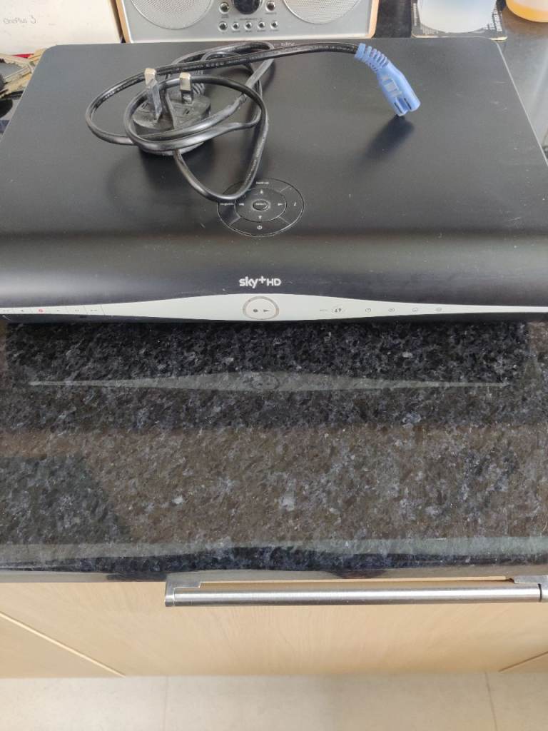 Sky HD free view box