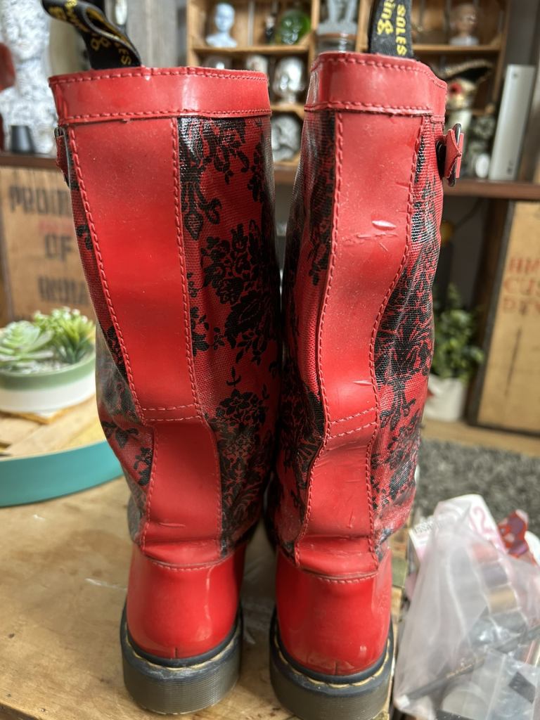 Dr Marten Nellie festival boots