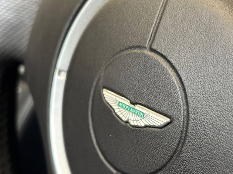 2011 Aston Martin Vantage 4.7 V8 Roadster 2dr Petrol Sportshift Euro 4 (420 bhp) Convertible Petr...