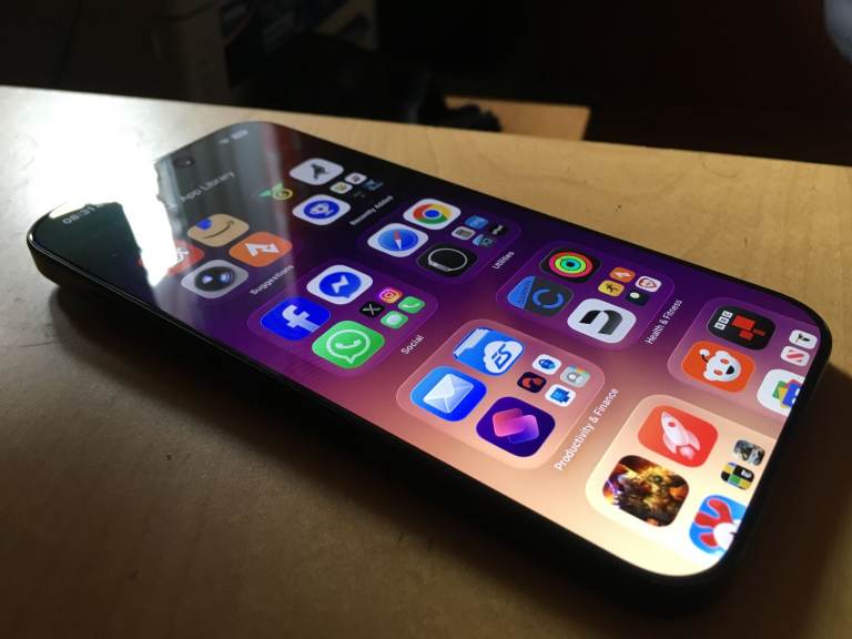 Apple iPhone 16 PRO MAX - Sale or Swap