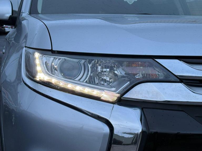 2016 Mitsubishi Outlander 2.2 DI-D GX3 5dr Auto ESTATE DIESEL Automatic