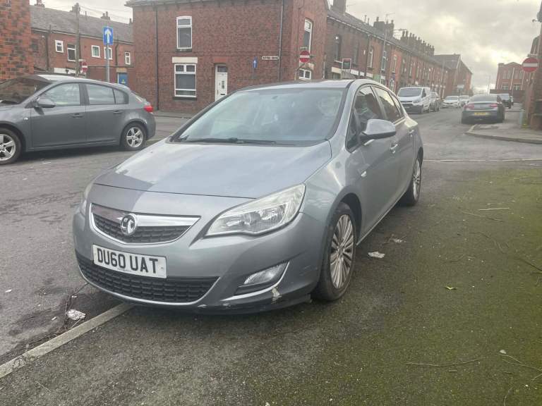 Vauxhall, ASTRA, SXI, Hatchback, 2011, Manual, 1398 (cc), 5 doors