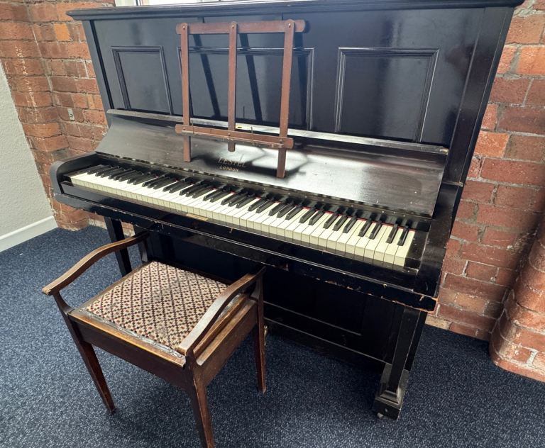 Lestel Piano Free