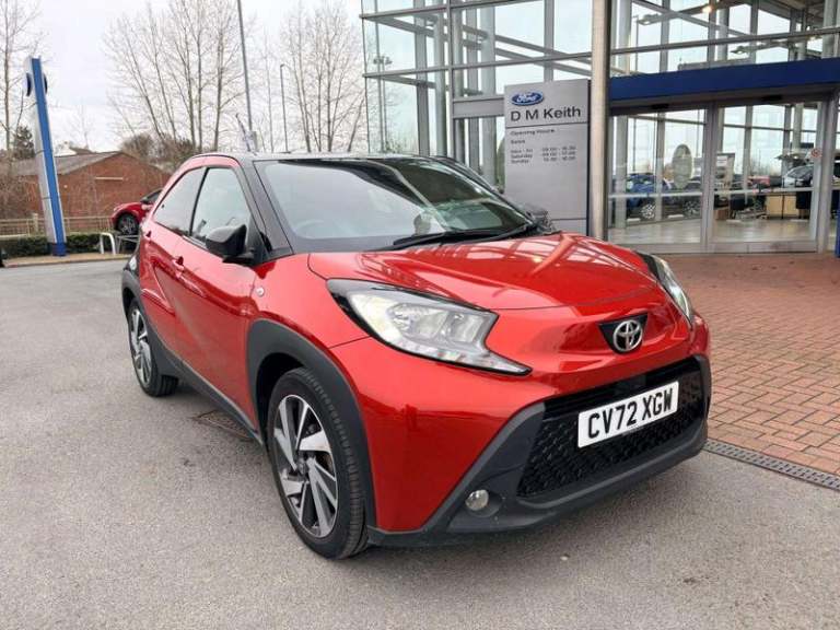 2022 Toyota Aygo X 1.0 VVT-i Edge 5dr Auto HATCHBACK PETROL Automatic