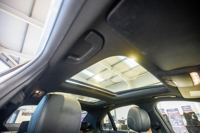 2018 Mercedes-Benz C Class 2.1 C250d AMG Line (Premium Plus) Saloon 4dr Diesel G-Tronic+ Euro 6 (...