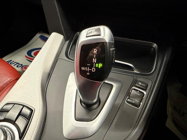 2016 BMW 3 Series 320d xDrive M Sport 5dr Step Auto [Business Media] HATCHBACK DIESEL Automatic