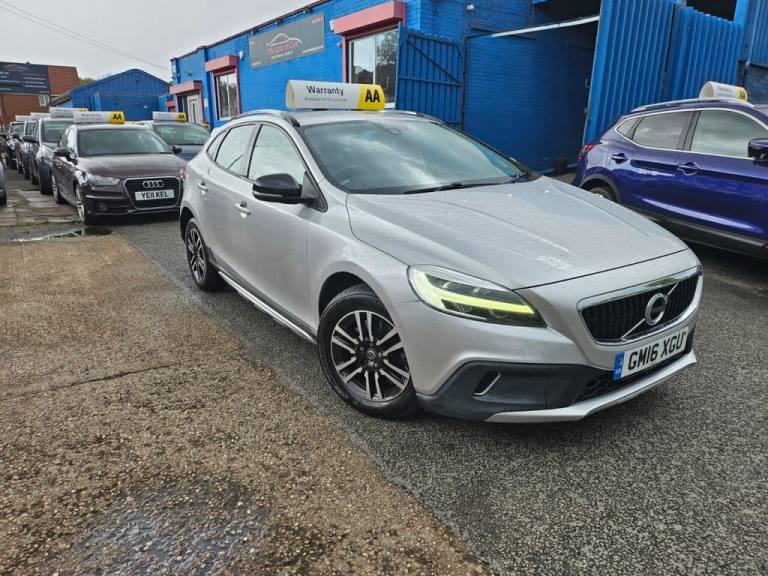 2016 Volvo V40 Cross Country 2.0 D4 Nav Plus Hatchback 5dr Diesel Auto Euro 6 (s/s) (190 ps) Hatc...