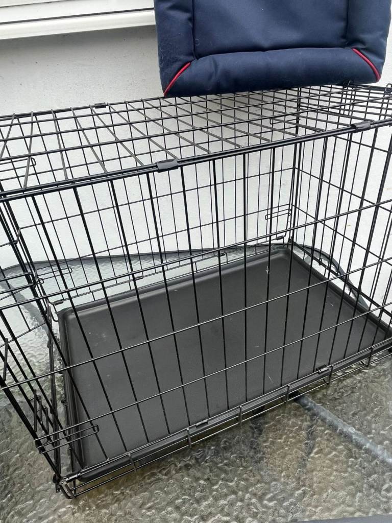 Dog crate dog cage 