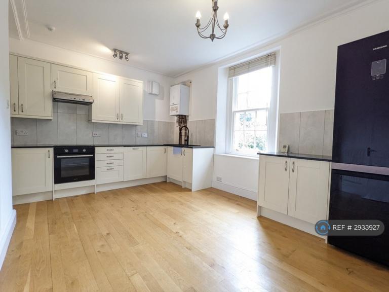 2 bedroom flat in Cotham Road, Bristol, BS6 (2 bed) (#2933927)