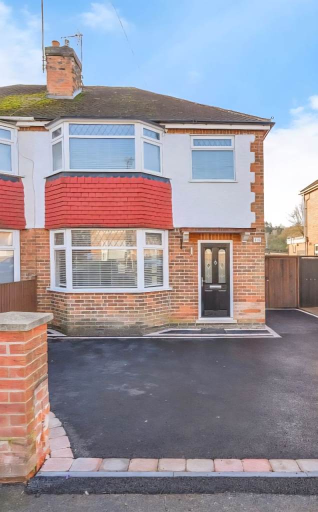 3 Bedroom house for rent 