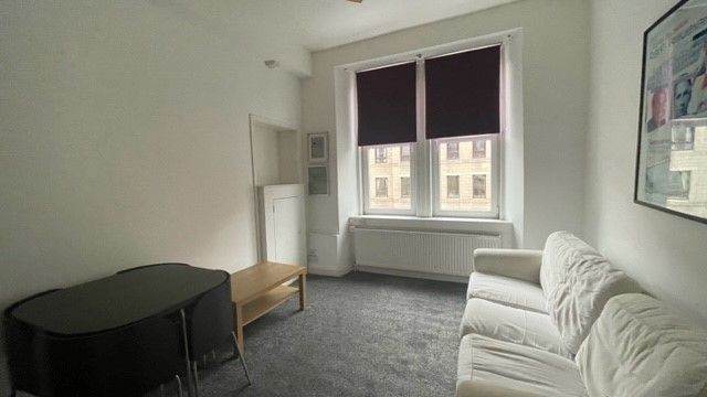 1 Bedroom furnished Flat, Yeaman Place, Fountainbridge 