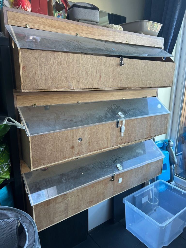 3 Adapted vivariums for sale