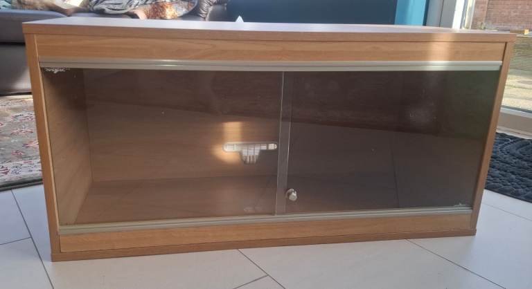 Medium size, Vivexotic oak vivarium for small, terrestrial reptile or other animal.