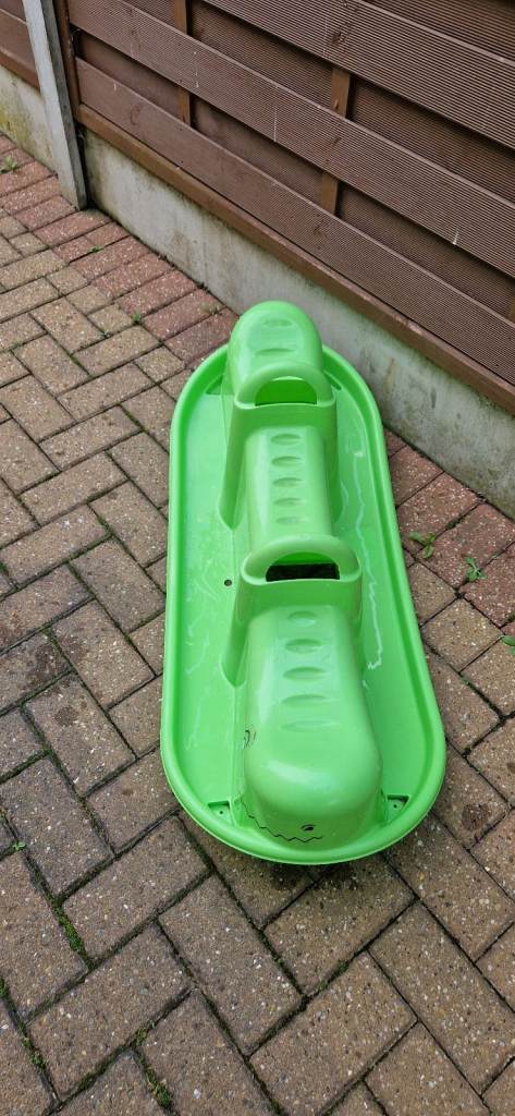 CHAD VALLEY GREEN ROCKING CROCODILE. IN EXCELLENT CONDITION.