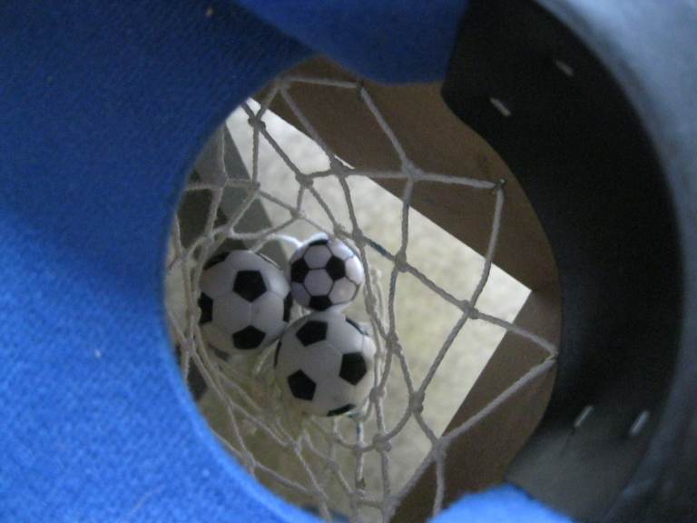 CHILDRENS MULTI GAMES TABLE FOOTBALL SNOOKER POOL LEICESTER LE4 5DJ