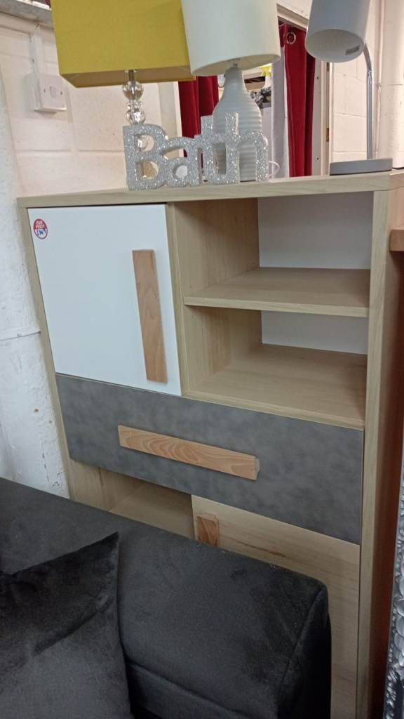 New sideboard unit flat pack