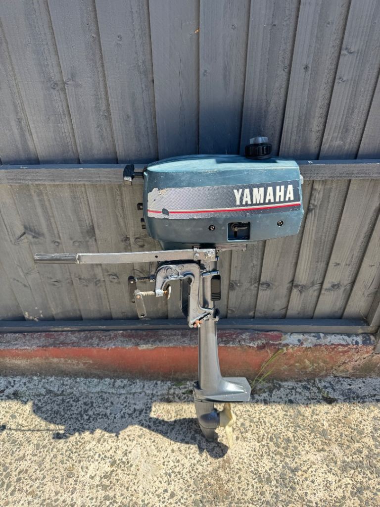 Yamaha 2hp outboard engine  