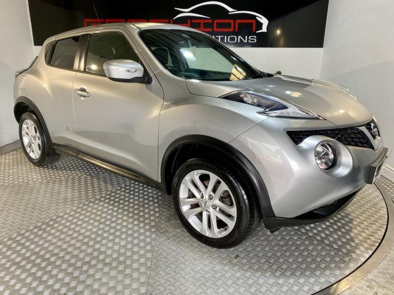 NISSAN JUKE 1.2 DIG-T N-Connecta 2017