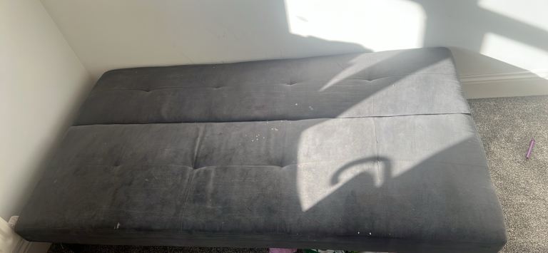 Sofa come bed