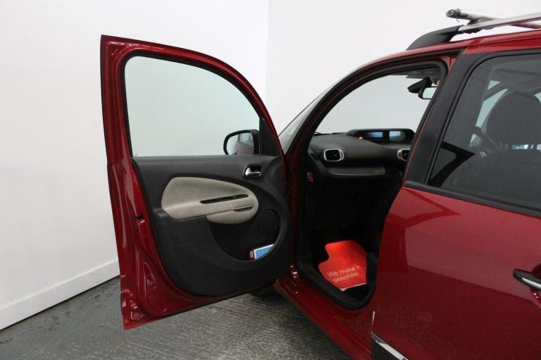 CITROEN C3 PICASSO 1.6 HDi Exclusive Euro 5 5dr 2014