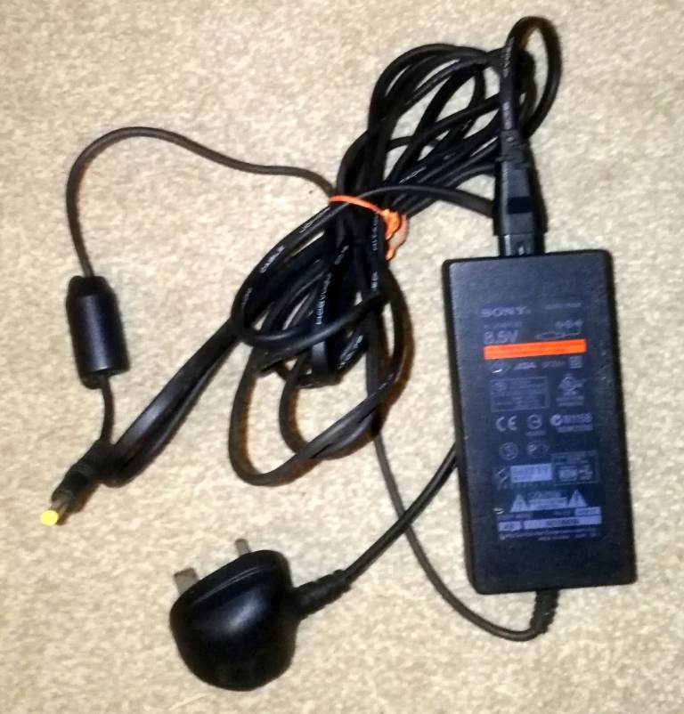 Genuine Sony Playstation 2 Slim PS2 8.5V Power Supply AC Adaptor SCPH-70100