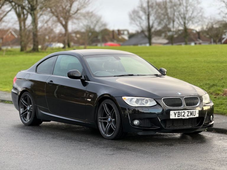 BMW, 320d 3 SERIES E92 M Sport Plus, Coupe, 2012, Manual, 1995 (cc), 2 doors