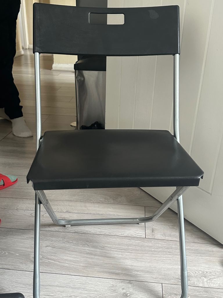 Chairs 4 set 